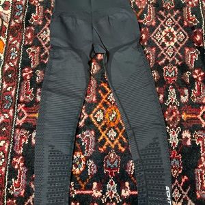 Echt perforated leggings